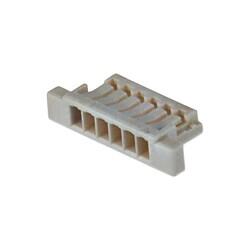 6 Rectangular Connectors - Housings Receptacle Natural 0.031