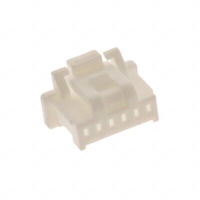 6 Rectangular Connectors - Housings Receptacle White 0.039