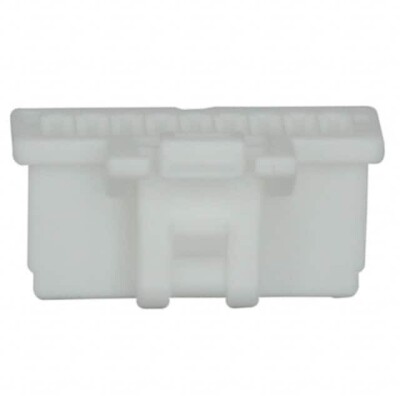 9 Rectangular Connectors - Housings Receptacle White 0.039