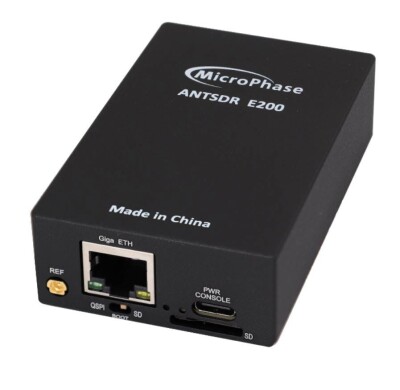 RF Modules AntSDR E200 with an AD9361 chip, 32 GB SD card, and metal enclosure. (Antennas not included) - 1