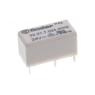 General Purpose Relay SPDT (1 Form C) 24VDC Coil Through Hole - 1