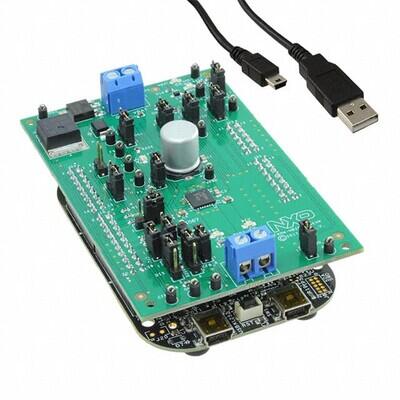 MC33HB2000 Motor Controller/Driver Power Management Evaluation Board - 1