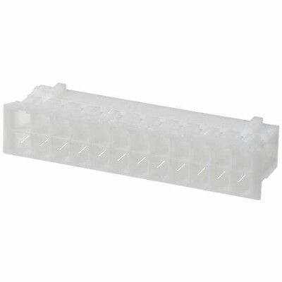 24 Rectangular Connectors - Housings Receptacle Natural 0.079
