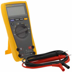 Auto True RMS Handheld Digital (DMM) Multimeter 3.75 Digit LCD, Bar Graph Display Voltage, Current, Resistance, Capacitance, Temperature, Frequency Continuity, Diode Test Function Features Backlight, Hold, Min/Max/Ave, Sleep - Fluke Electronics