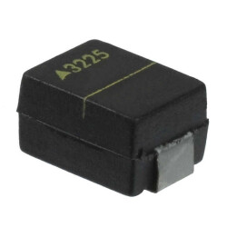 33 V 100 A Varistor 1 Circuit Surface Mount, MLCV 3225 (8063 Metric) - EPCOS - TDK Electronics